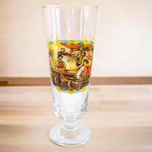 German Pilsner Beer Glass 24oz. MCM Festive Old World Pub Scene Made in Germany